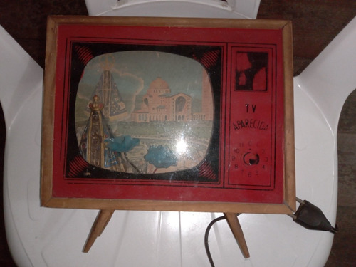 Mini Tv,lembrança De Aparecida Do Norte,década De 60,com Luz