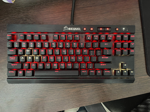 Corsair K65 Rgb Lux Cherry Mx 