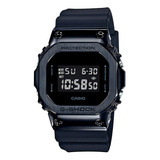 Reloj Casio G-shock Gm-5600b-1dr Color De La Correa Negro Color Del Bisel Aluminio Color Del Fondo Negro
