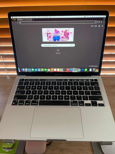 Macbook Pro 2020 M1 / 16gb Ram / 256gb Sdd