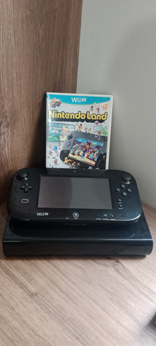 Nintendo Wii U 32gb Negro Con Magia + Juego Nintendo Land