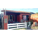 Casa Venta - 2 Dormitorios 1 Baño - 60mts2 - Galpón 90mts2 - 300mts2 Totales - Necochea