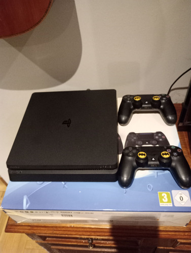 Playstation 4 Slim De 500gb + 2 Joystick Sony Originales 