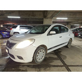 Nissan Versa 2012