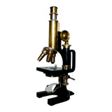 Microscopio Óptico Monocular. C. Reichert Wien. Austria