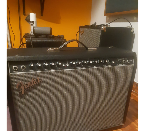 Amplificador Fender Champion 100