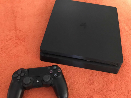 Playstation 4 Slim