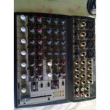 Mixer Behringer 1202