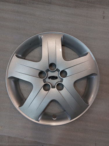 Polvera/ Tapon De Rin 16 Ford Focus Nuevo Original 2010/2016