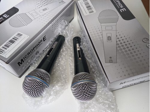 Kit Com 2 Microfones Takstar Ome-8 Beta58 (bt-58) Xlr-xlr