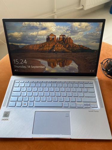 Portátil Asus Zenbook 14 Uxfa Windows 10 8gb Ram / 512gb Ssd