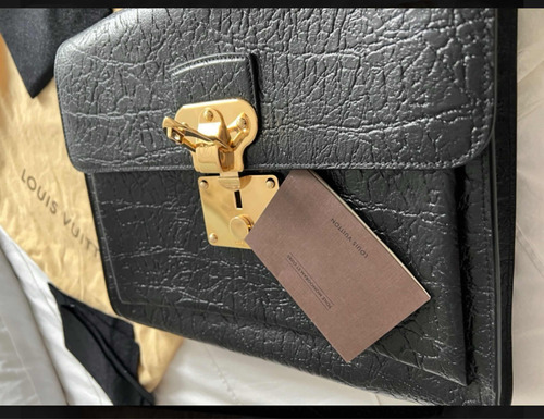  Louis Vuitton Remato Piel Bolsa Tipo Clutch O Portafolio 