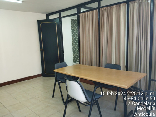 Oficina En Arriendo Centro De Medellin Cerca A La Playa - Imagen 3