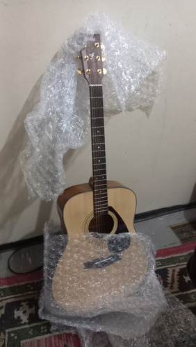 Guitarra Acustica Yamaha F335