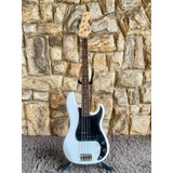 Baixo Squier By Fender Precision Bass Affinity 4 Cordas