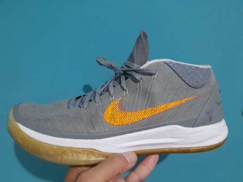 Zapas Nike Kobe Ad Mid