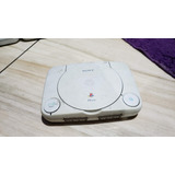 Playstation 1 Psone Só O Aparelho Sem Nada E O Leitor Dele Não Tá Lendo E Testei Controles E Não Funcionaram No Aparelho. 077. A83