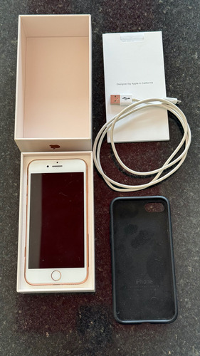  iPhone 8 64 Gb + Cable Usb + Funda De Regalo