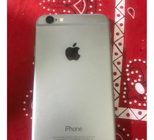  iPhone 6 64 Gb Prateado Desbloqueado Ok Tela Com Mancha