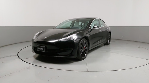 Tesla Model 3 Performance 4wd