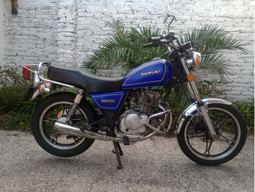 Suzuki Gn 125