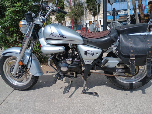 Dinamo Custom 150