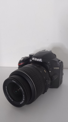 Cámara Nikon D3200 + Lente 18-55mm Vr