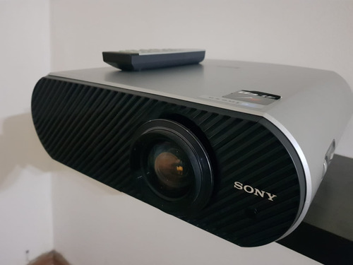 Projetor Sony Cinesta  + Amplificador Bluetooth +  Suporte 