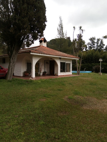Casa Quinta Con Pileta A 100mts De La Ruta  36, El Pato, Berazategui
