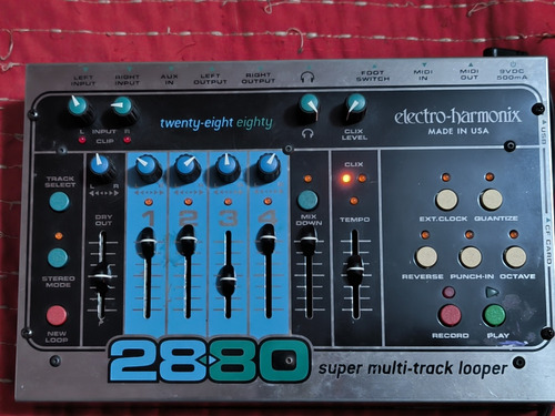 Electro-harmonix 2880. Loopera 4 Canales 