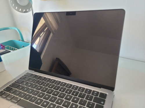 Macbook Air M2 13'', 8 Gb Ram, 512 Gb Ssd - Gris Espacial