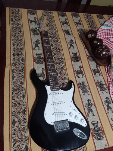 Cort G100 Stratocaster 