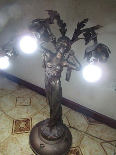 Antigua Lámpara Luminaria Estatua Mujer Petit Bronce 3 Luces