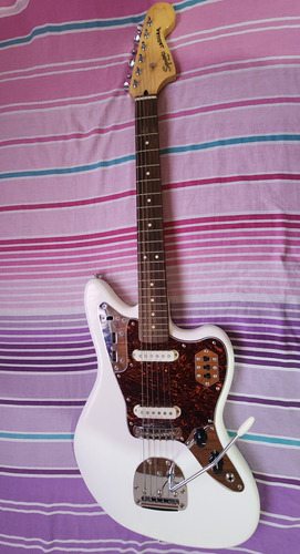 Guitarra Jaguar Squier Vintage Modified  