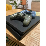 Playstation 4 Slim 1 Tb + 2 Joysticks + Juego Fisico