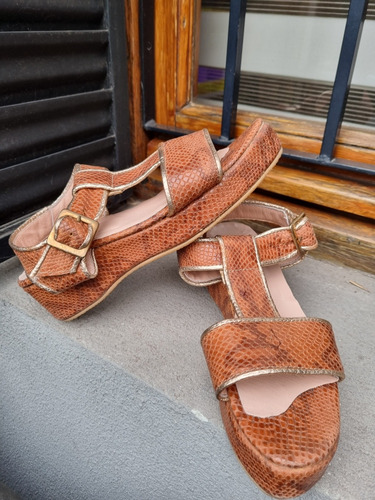 Sandalias Cuero, Croco. Talle 37 Mujer