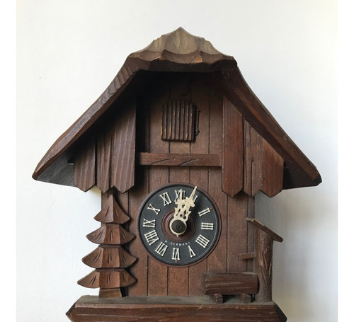 Reloj Cucú , Origen Hamburgo ( Alemania) Usado 