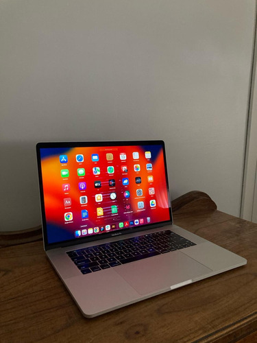 Macbook Pro 2017 I7