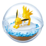 Pokemon Figura Original Rement Jolteon Terrarium