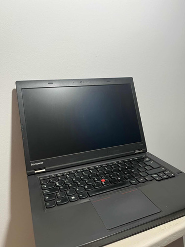 Lenovo Thinkpad T440p Core I5-4300m 12gb Ram 120gb Ssd Windo