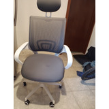 Silla Ejecutiva Color Gris En Tela Con Descansabrazos 