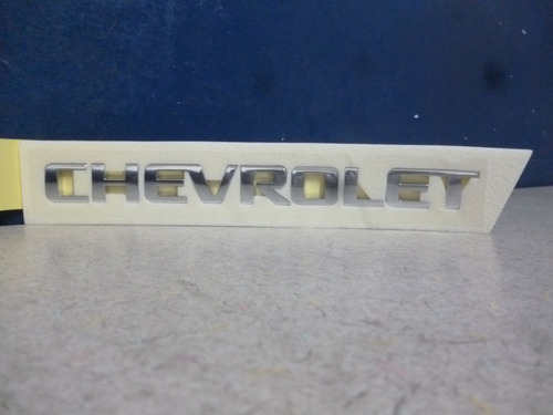Emblema Compuerta ( Chevrolet ) Optra 2007   96416130 Foto 2