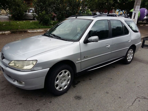 PEUGEOT 306 2000 1.8 PASSION 5P PERUA