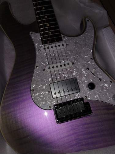 Cort G280 Select Chameleon Purple