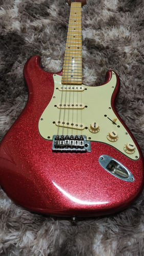 Tagima T635 Limited Edition Red Sparkle