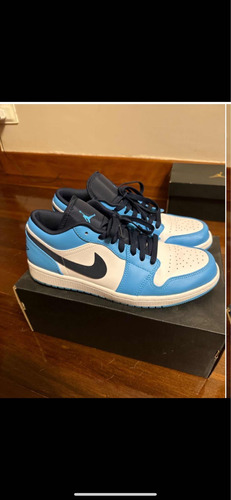 Air Jordan 1 Low Unc