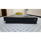 Xbox One X 1tb 2 Controles E Carregador Hyper X 