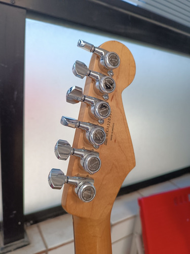 Guitarra Fender Canhoto (gotoh E Seymour Duncan)