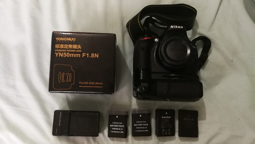 Cámara Nikon D5100 Lente Yongnuo 50mm F1.8 Grip 4 Baterias