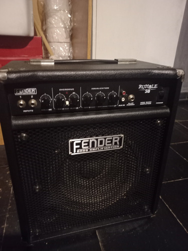 Amplificador De Bajo Fender Rumble De 30w